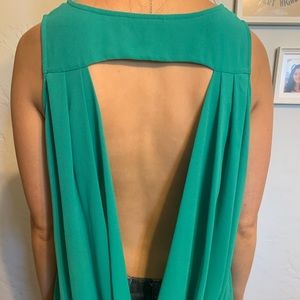 Backless blouse